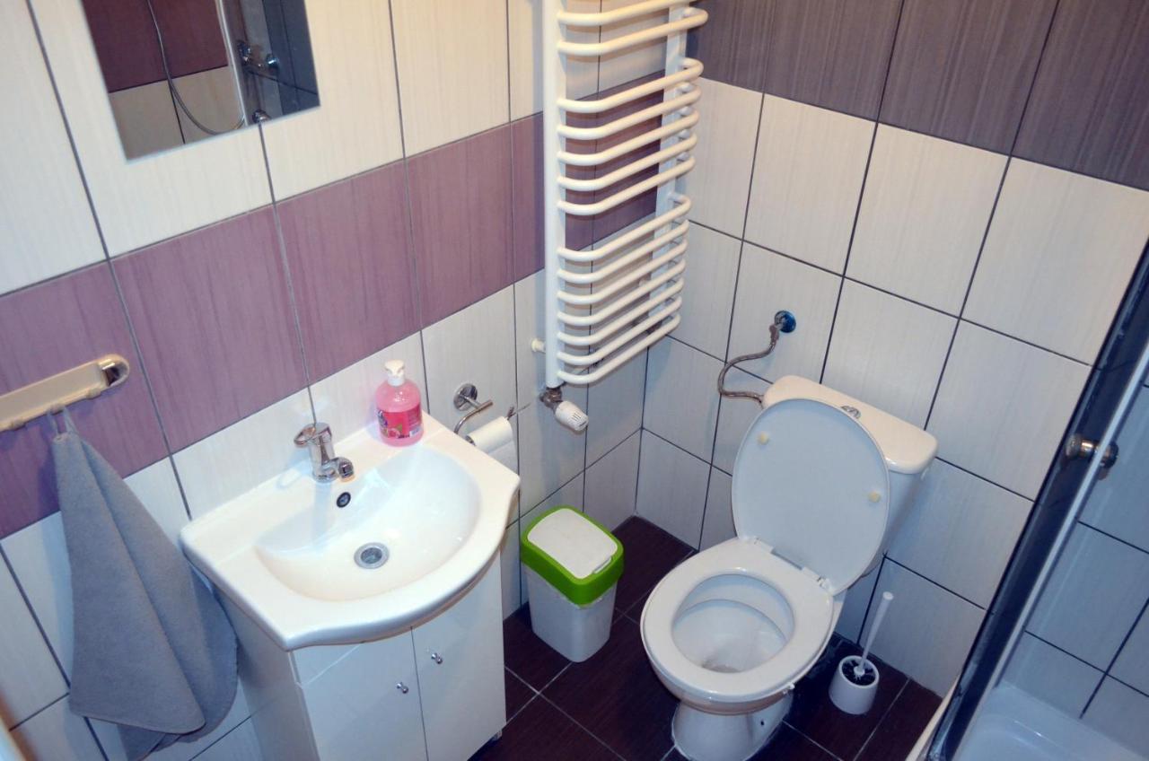 Keisa Apartrooms Nowy Sacz Ngoại thất bức ảnh
