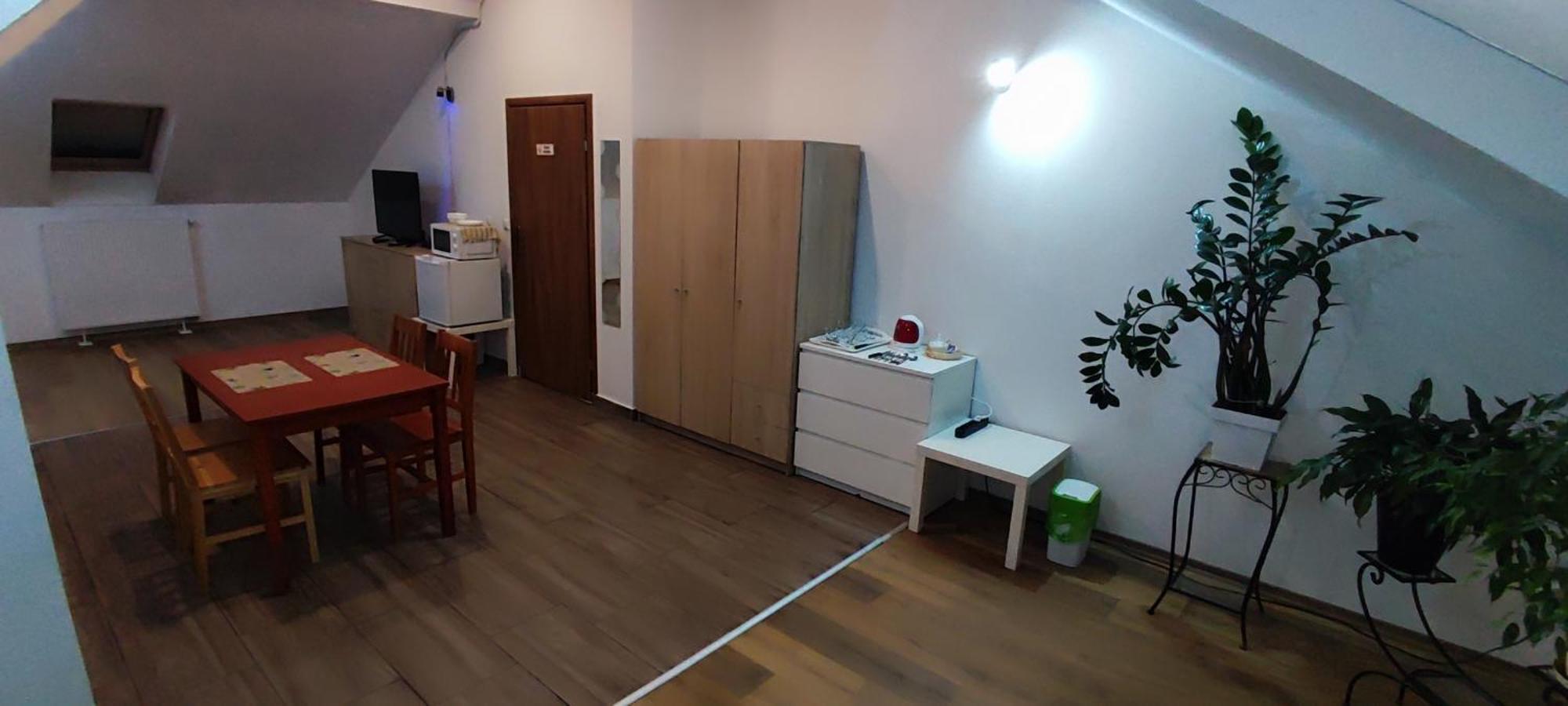 Keisa Apartrooms Nowy Sacz Ngoại thất bức ảnh