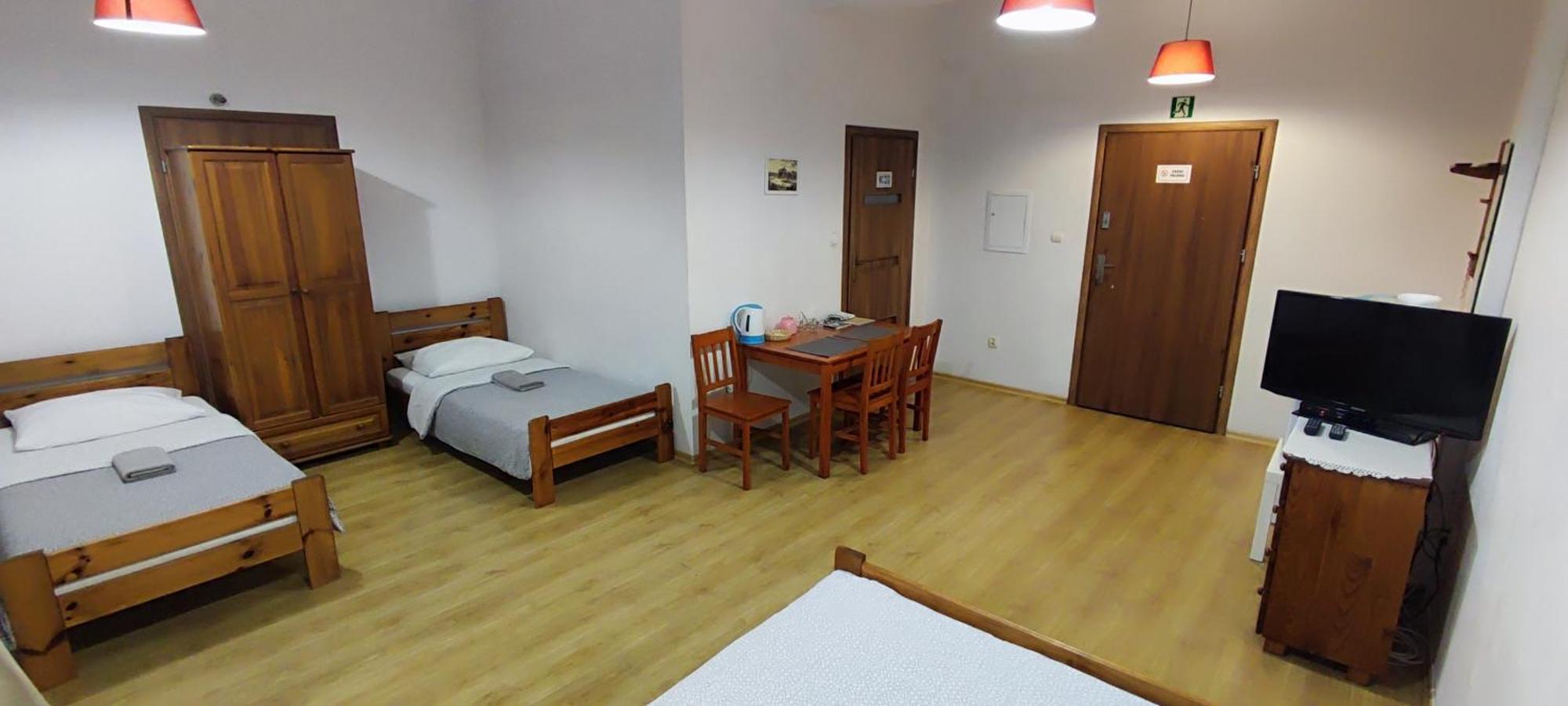 Keisa Apartrooms Nowy Sacz Ngoại thất bức ảnh
